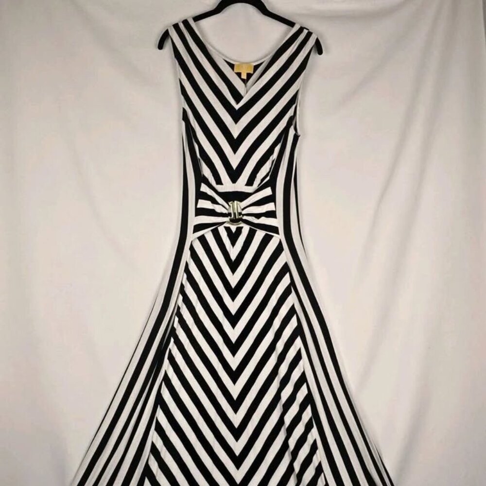 SUPER Flattering, maxi, summer dress